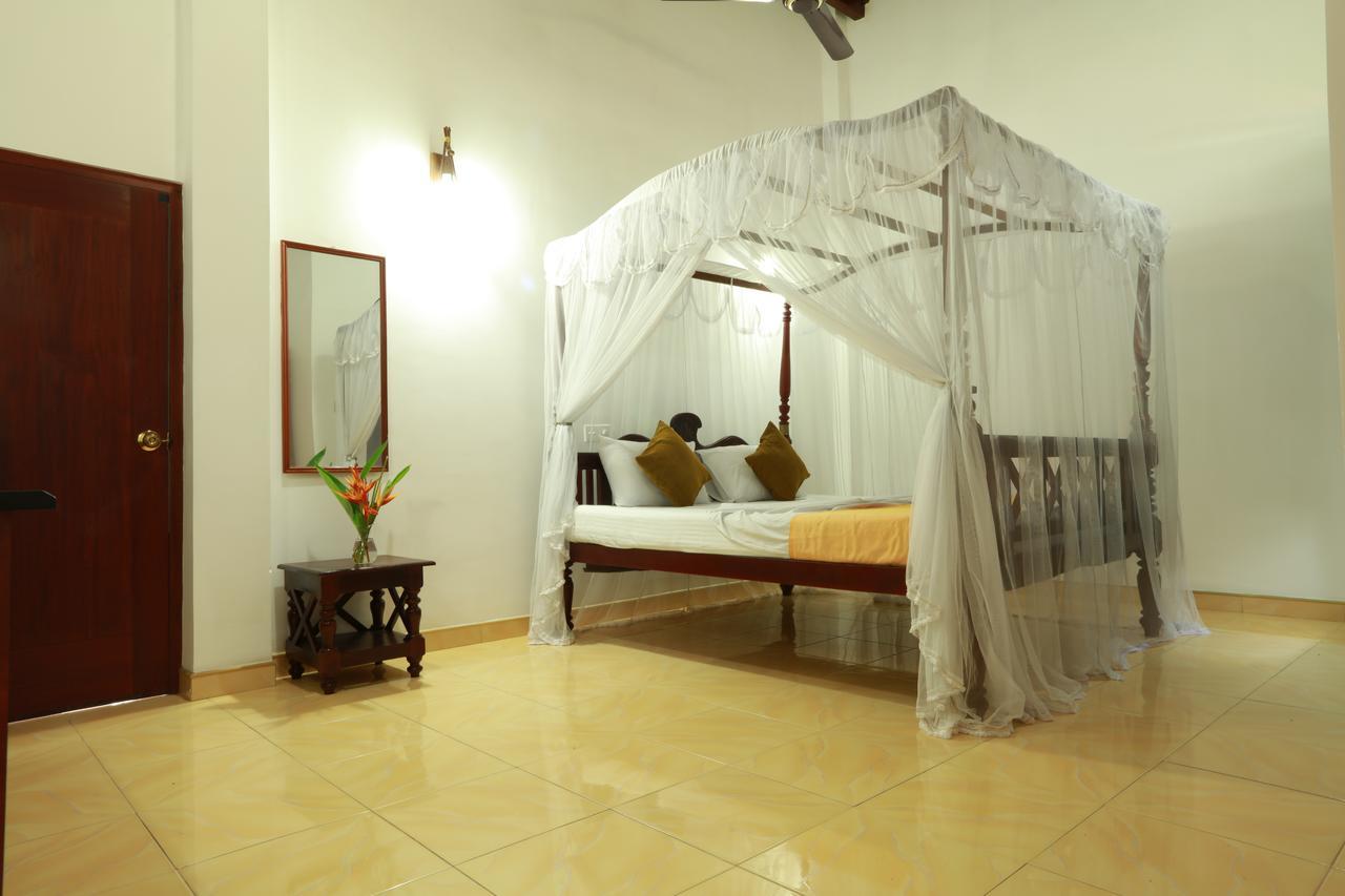 Flamingo Guest House Unawatuna Bilik gambar